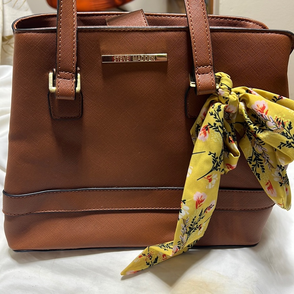 Brown Steve Madden purse